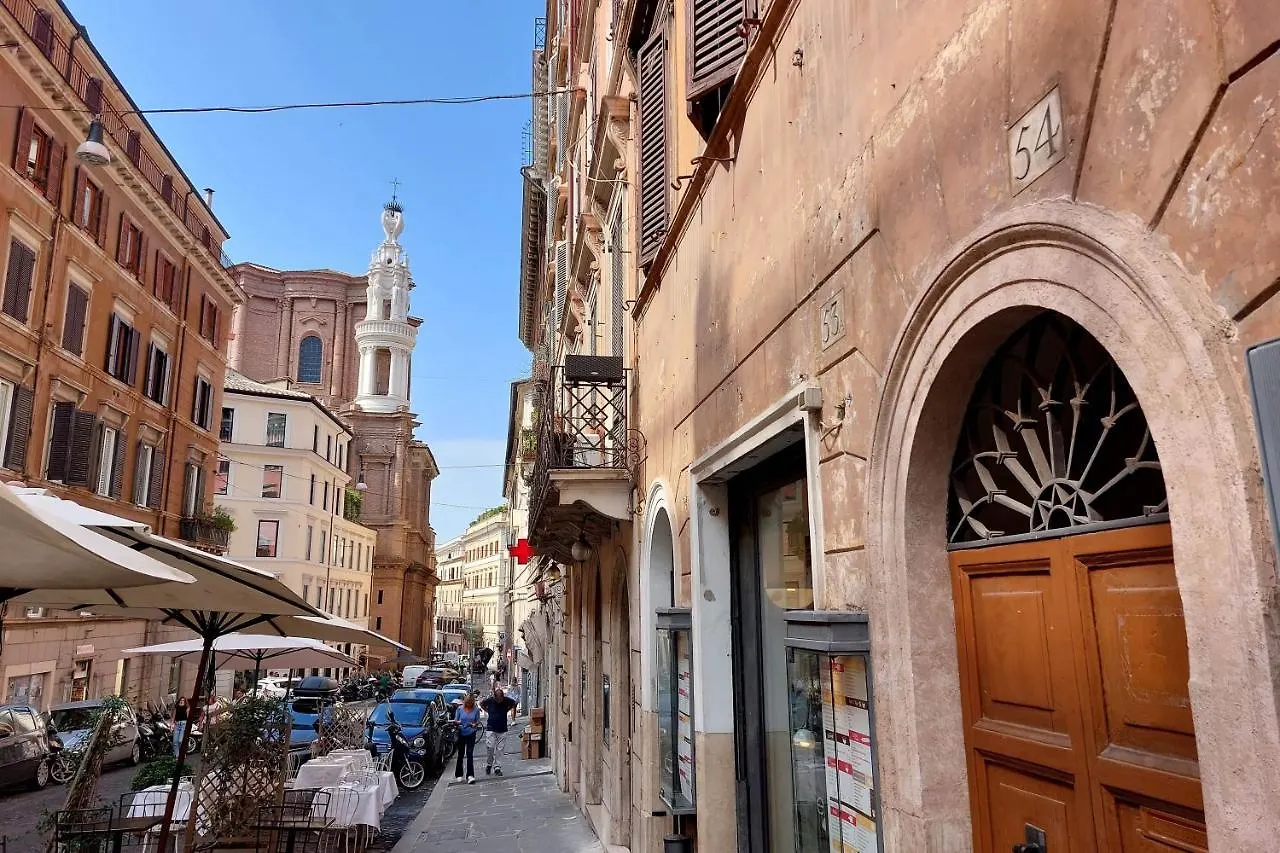 Piazza Di Spagna Domus Roma